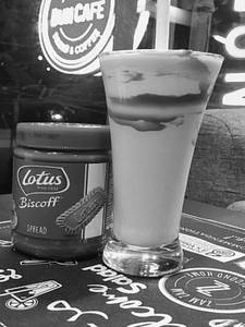 Lotus Biscoff Shake