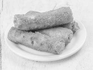 Chicken Spring Roll (2 pcs)