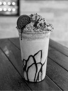 Nutella oreo shake