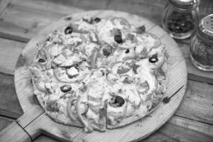 Chicken Cheese Pizza (8inches)