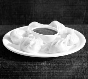 Mushroom Momos (6 Pcs)