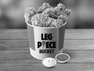 5pc Leg Piece Bucket & 2 Dips