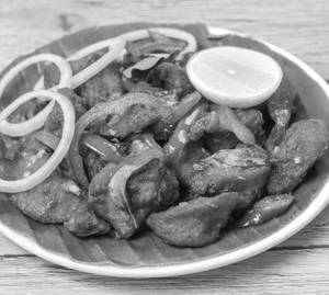 Boneless Chicken Chilli Dry [9 pcs]