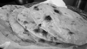 Butter Tandoori Roti (1 Pc)