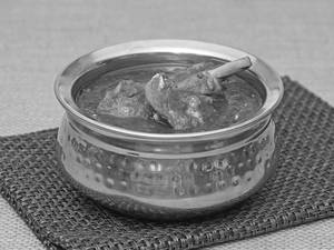 Chicken handi cooked & served in Handi (Tandoor Special)