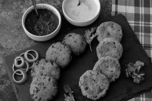 Chana Dal Aloo Tikki 