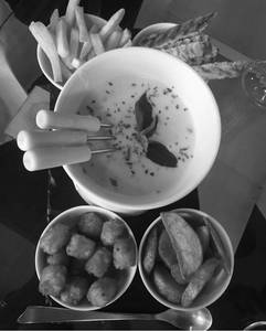 Dark Fondue