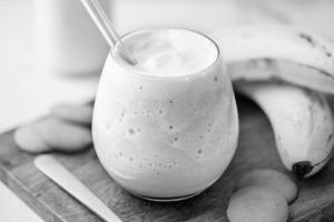 Banana + Vanilla Milkshake