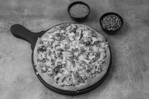 Paneer Peri Peri Pizza