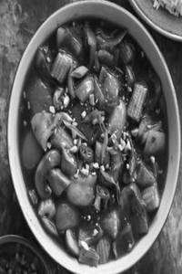Vegetable In Hot Garlic Sauce [Serve 1]