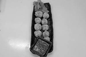 Veg Steamed Dumplings (6 Pcs)