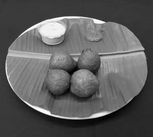 Mysore bonda(4pc)