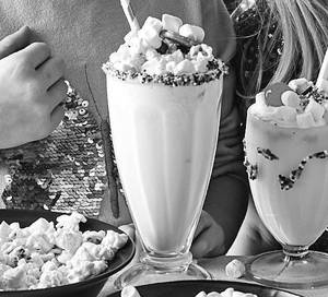 Vanilla Milkshake