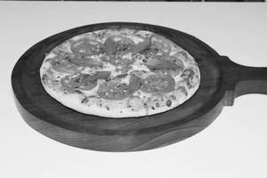 Classic Margherita Pizza