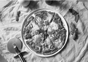 Italian Way Pesto Tomato Pizza