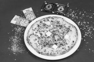 Onion and Paneer Pizza                                                       