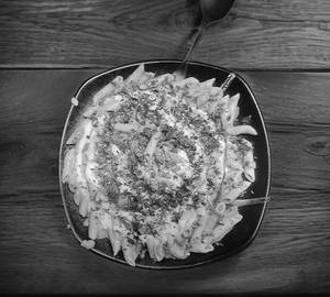 White Sauce Pasta