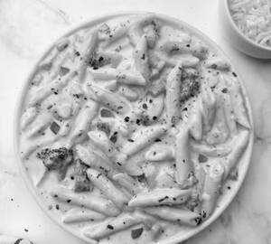 White Sauce Pasta