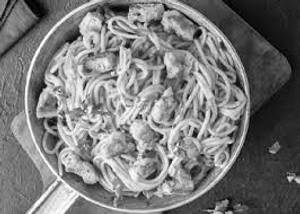 Egg Schezwan Chow mein