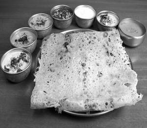 Onion Masala Rava Dosa