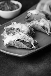 Mini Tacos (4 Peices)