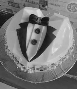 Fathers Day Pinata Cake