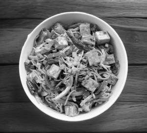 Honkong Paneer Manchurian Noodles
