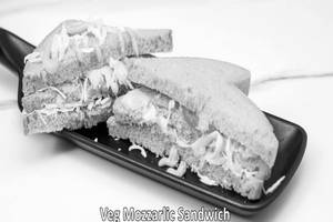 Veg Mozzarlic Sandwich