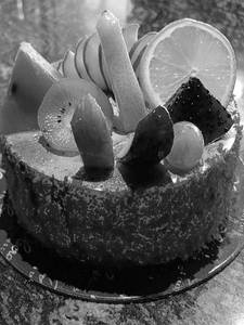 Hawaiian Fresh Fruit Cake 500 Gm