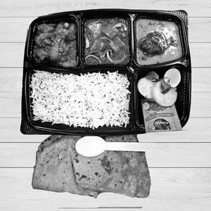 Paneer Kadai Premium Meal