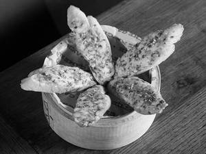 Garlic Bread With Cheese