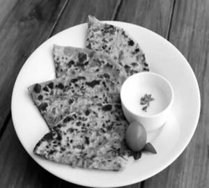 Spicy Red Chilli Powder Paratha (1 Piece)