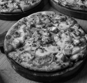 Paneer Double Cheese Pizza