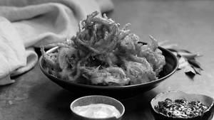Onion Bajji [5 Pieces]