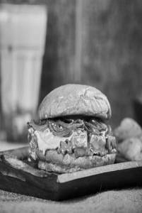Peri Peri Paneer Burger