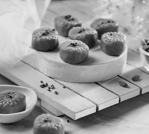 Mathura Peda