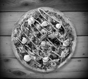 8' Treat Chicken Pizza