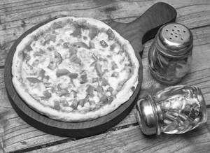 Corn Tomato Cheese Pizza