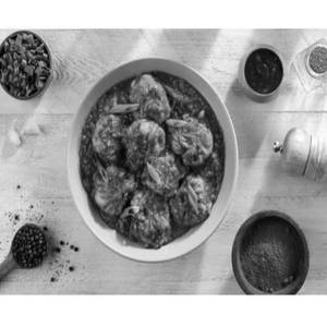 Basil Chicken Wheat Momos In Gravy