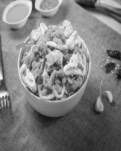 Schezwan Noodles Chicken