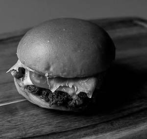 TBJ Cheese Burger