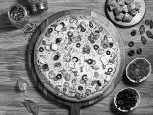 Chicago Caribbean Pizza