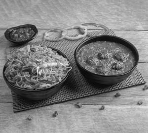 Triple Schezwan Noodles