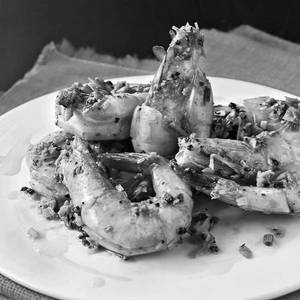 Garlic Pepper Prawns