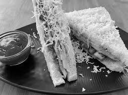 Veg cheese plain sandwich