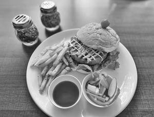 Cajun Cottage Cheese Burger