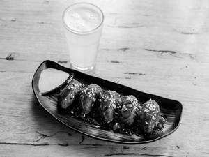Dragon Chicken Momos