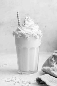 Vanilla Milk Shake