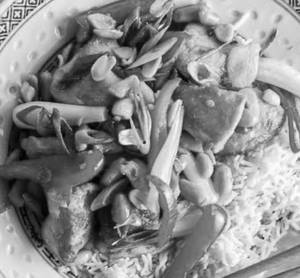 Shredded Chicken Chilly Garlic[ Bell Peppers, Onions,chilli Oil, Sichuan Chilli