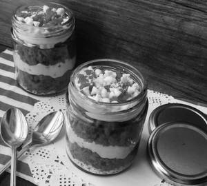 Red Velvet Jar Cake